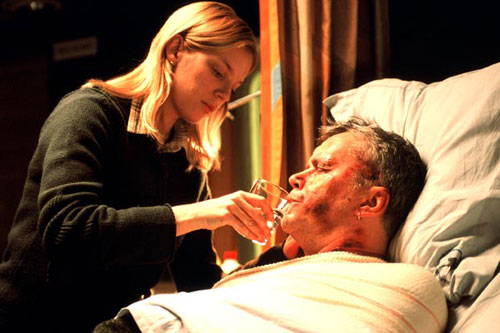 Escena de La vida secreta de las palabras