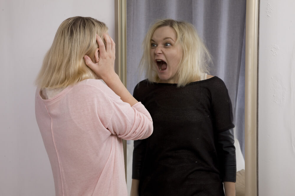 Mujer con trastorno bipolar