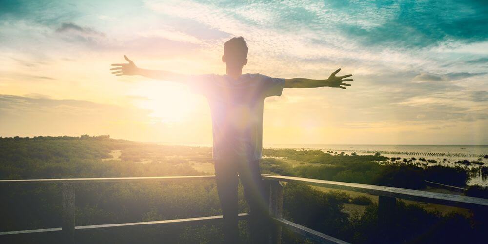 Hombre seguro de sí mismo