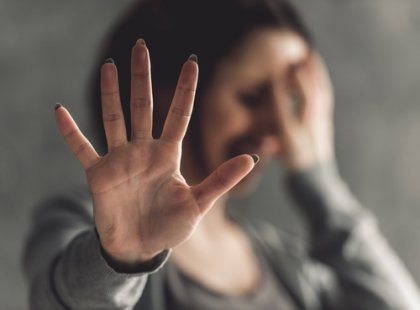 Dependencia afectiva y violencia hacia la mujer