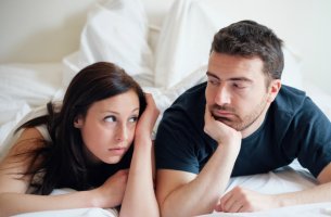Pareja aburrida