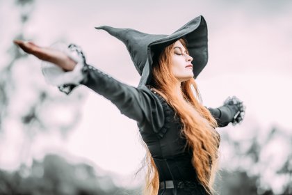 Las brujas de ayer y hoy