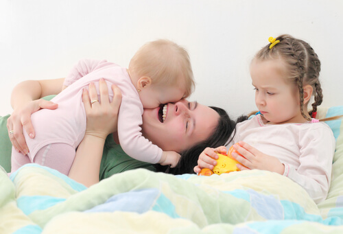 Niña con celos