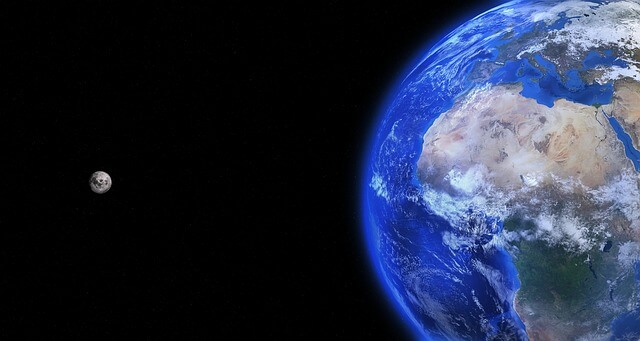 Tierra y luna, objeto de investigación de Leonardo da Vinci