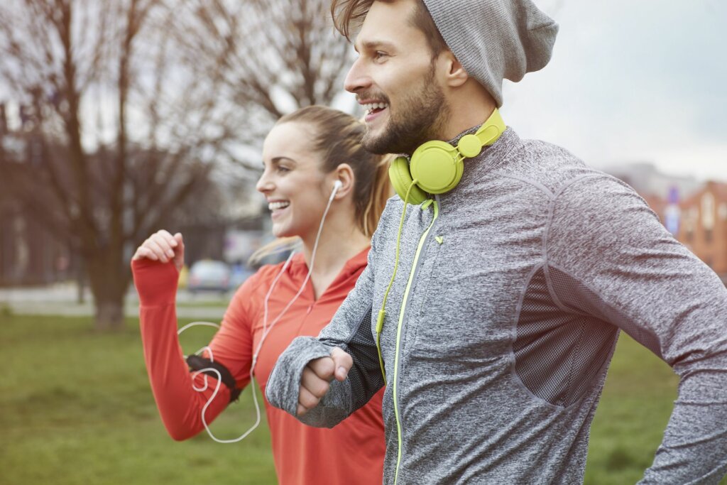 Couple doing sports promoting the creation of new neural connections