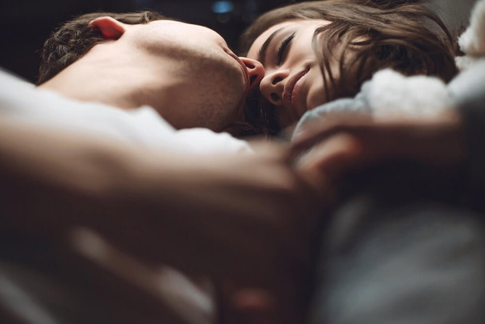 Pareja descansando