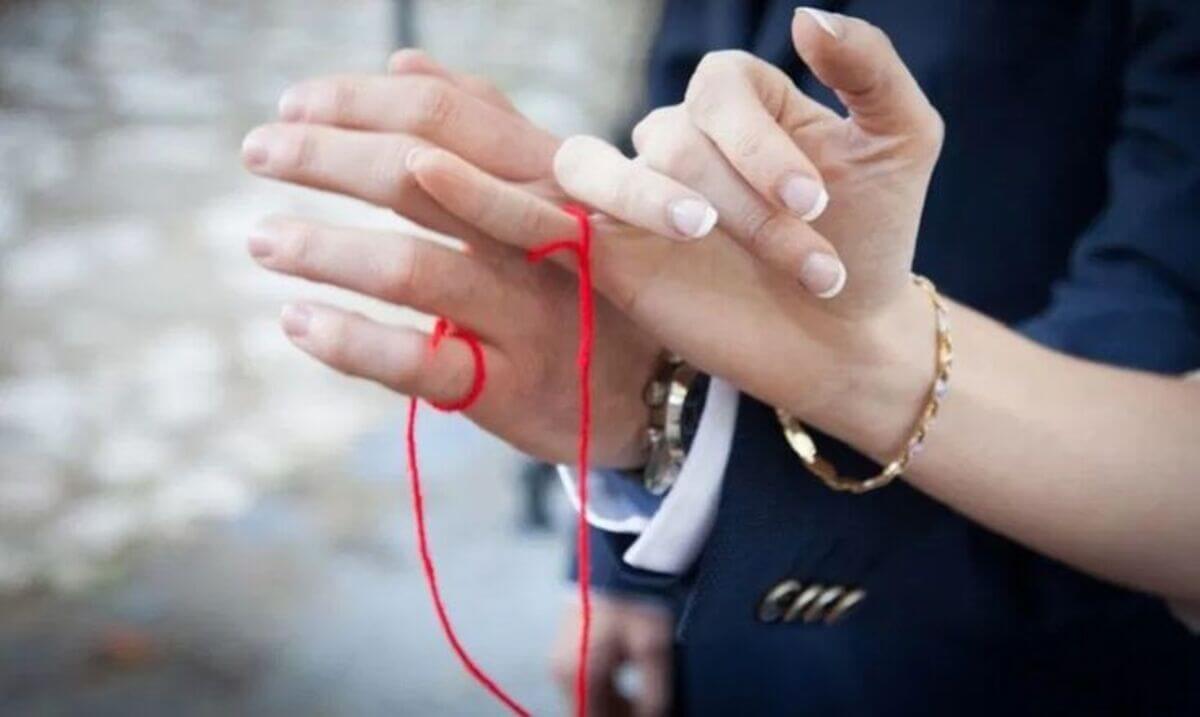 La leyenda del hilo rojo del amor - La Mente es Maravillosa