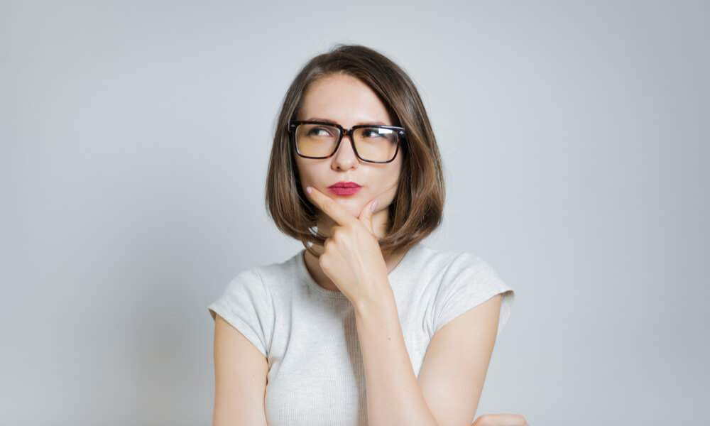 femme pensive