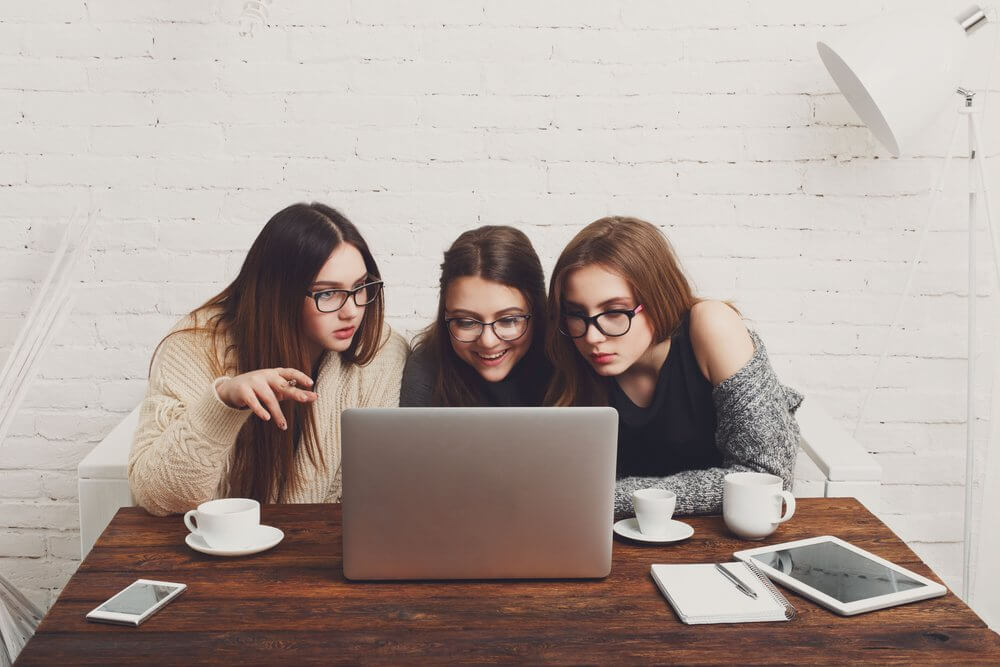 Compañeras de trabajo