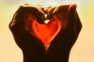 Manos con corazón