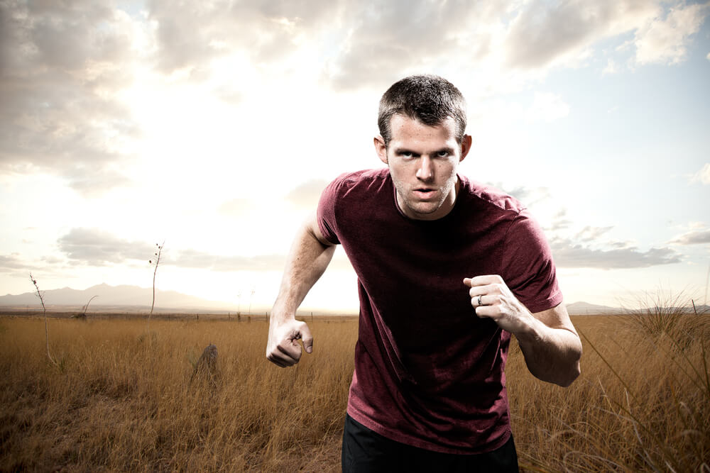 Hombre corriendo deportista