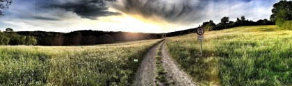away-820298_1920