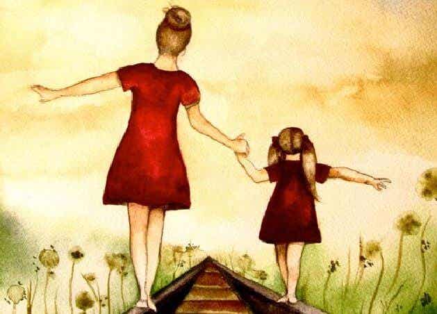 madre e hija andando por las vías del tren agarradas de la mano