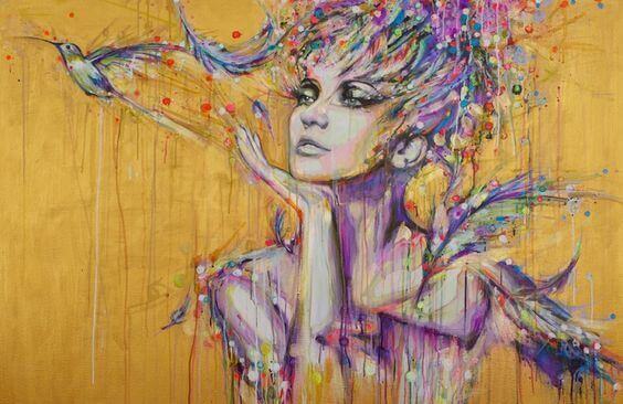 Femme joyeuse