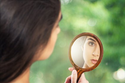 Señales de que sales con un narcisista