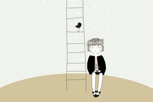 niño al lado de una escalera con un pájaro