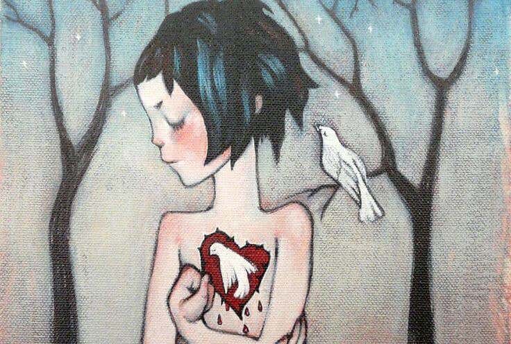 niña con corazón abierto en forma de paloma