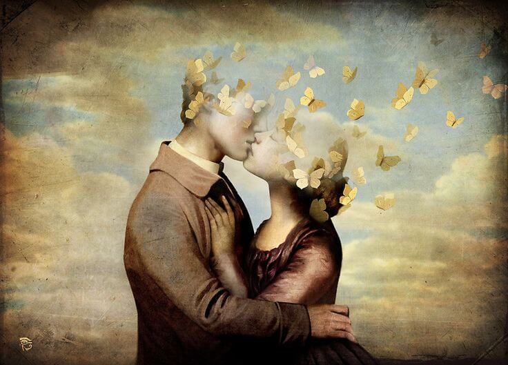 pareja besándose con cabeza en forma de mariposas
