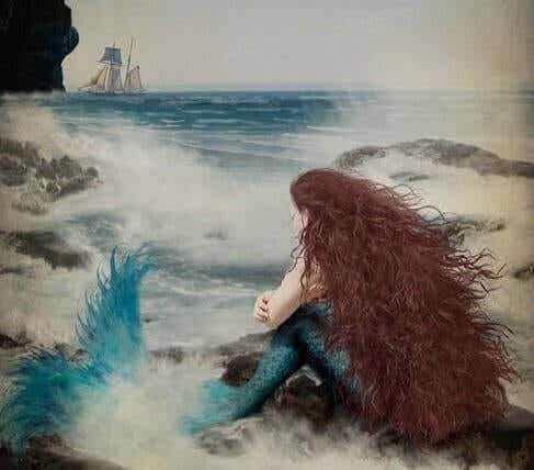 Sirena triste por desamor en el mar