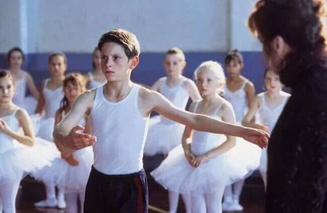 Billy Elliot bailando ballet