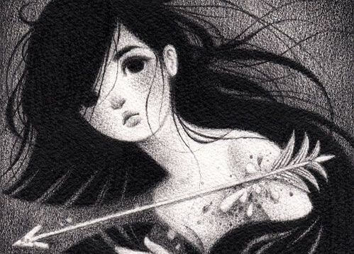 joven con una flecha en el hombro sufriendo descalificaciones