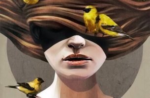 Mujer con pájaros en el pelo