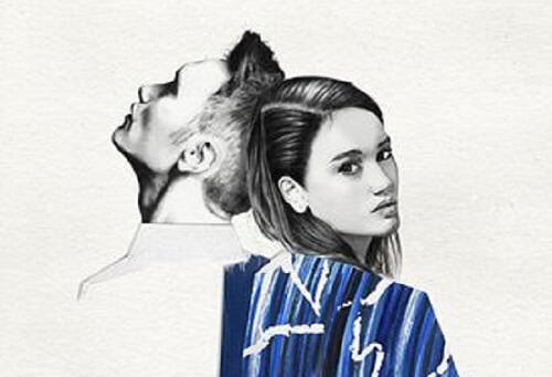 Pareja enfadada dándose la espalda