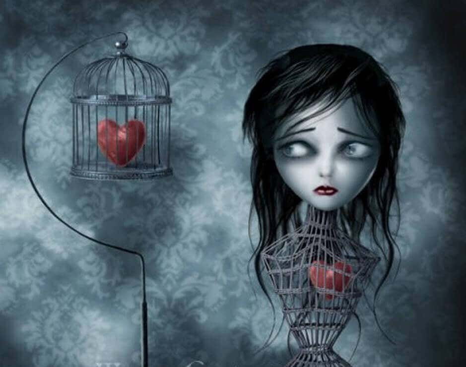 Mujer con el corazón metido en una jaula