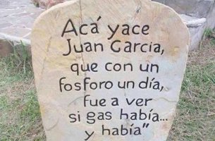 Ejemplo de epitafios graciosos