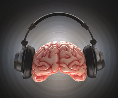 Cerebro escuchando música