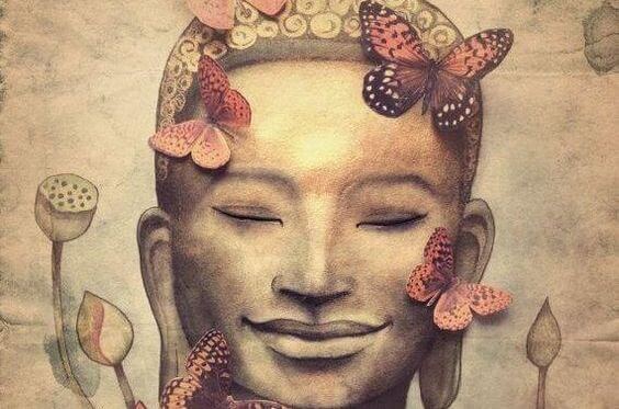 buda con mariposas