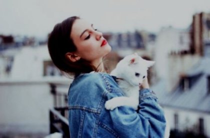 No necesito que nadie me diga cómo debo ser feliz