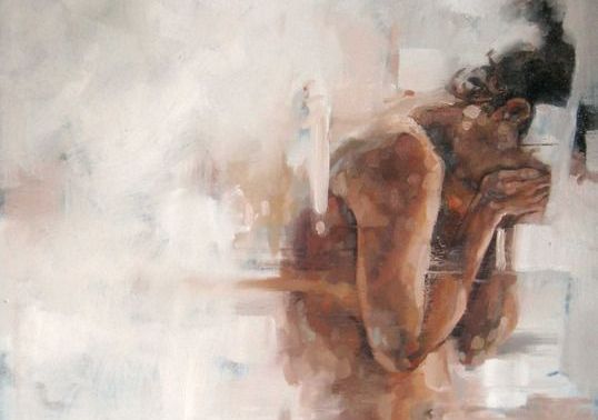 mujer con cara cubierta sufriendo por la depresión