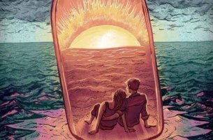Pareja en crecimiento dentro de una botella en el mar