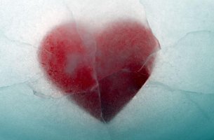 Amor congelado por evitar el dolor