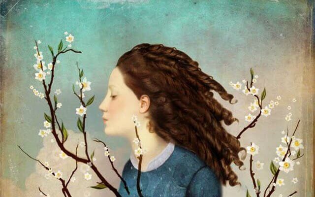Niña entre flores