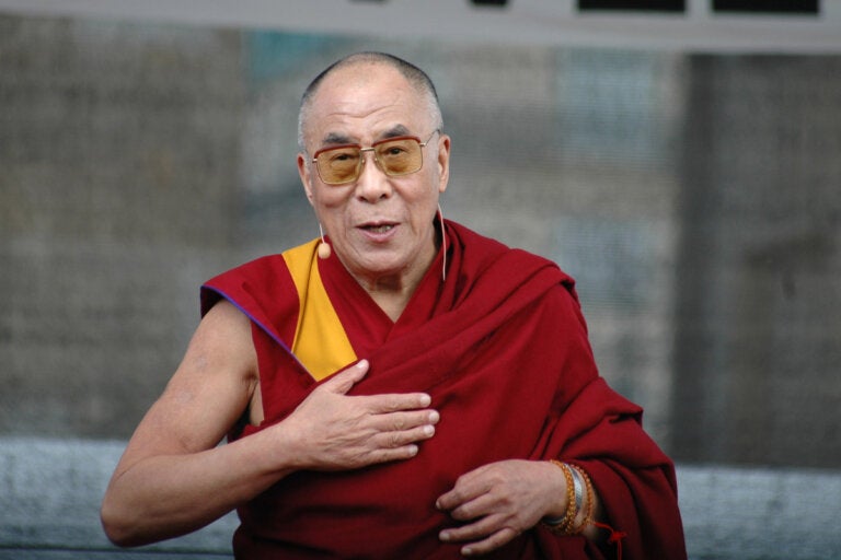 5 ladrones de nuestra energía según el Dalai Lama