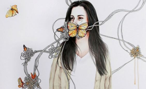 mujer con mariposa en la boca