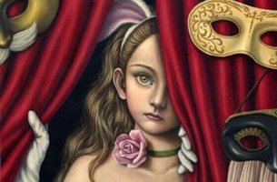 niña con máscaras representando las conversaciones paradójicas