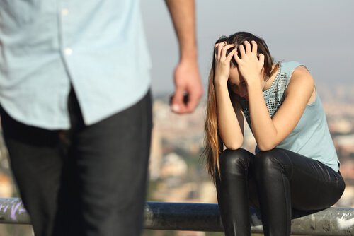 Casal zangado por ciúmes