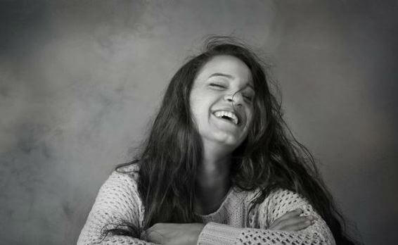 Mujer sonriendo