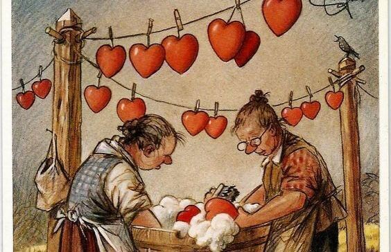 Mujeres lavando un corazón