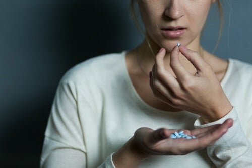 Las pastillas tapan síntomas pero no resuelven problemas
