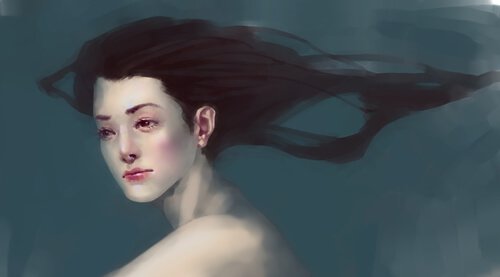 Femme pensant avec un esprit instable