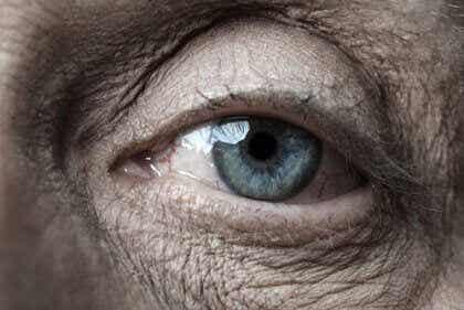 Ojos de una persona mayor