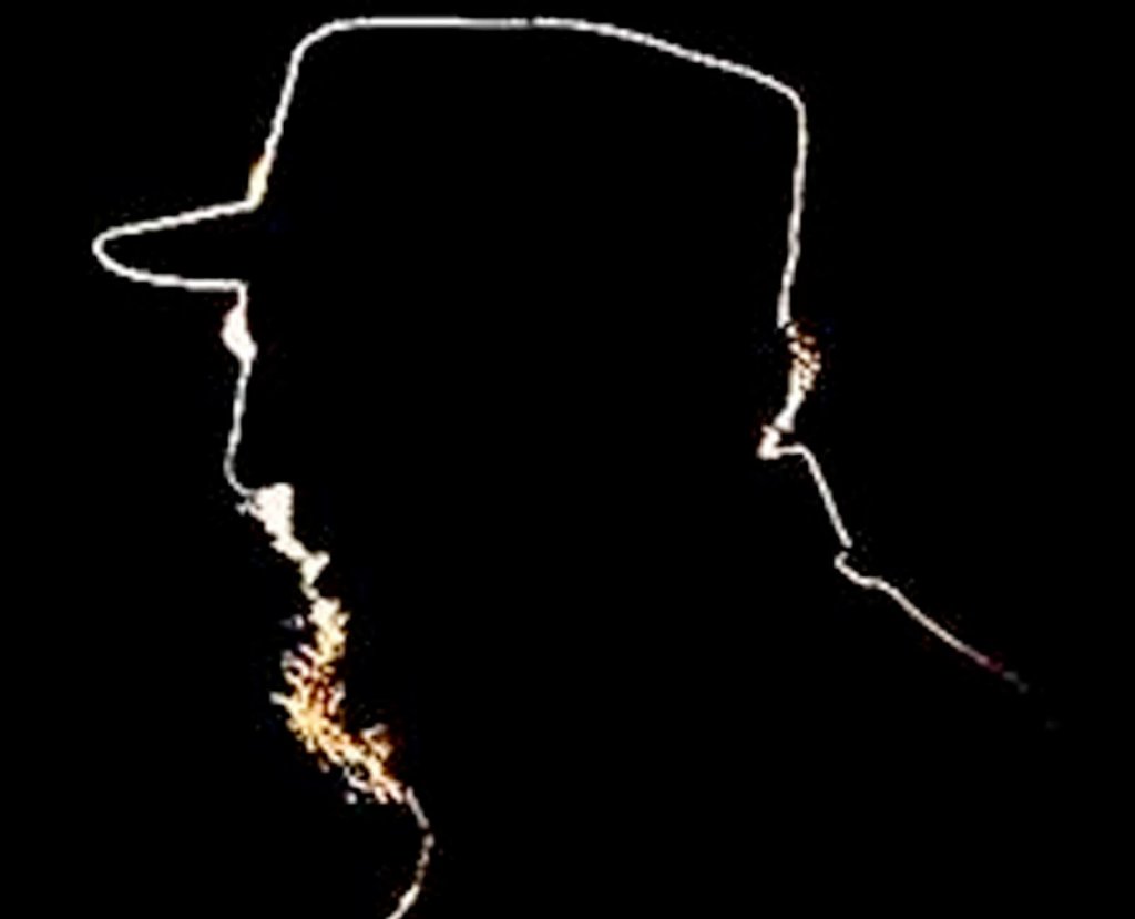 fidel-silueta-iluminada