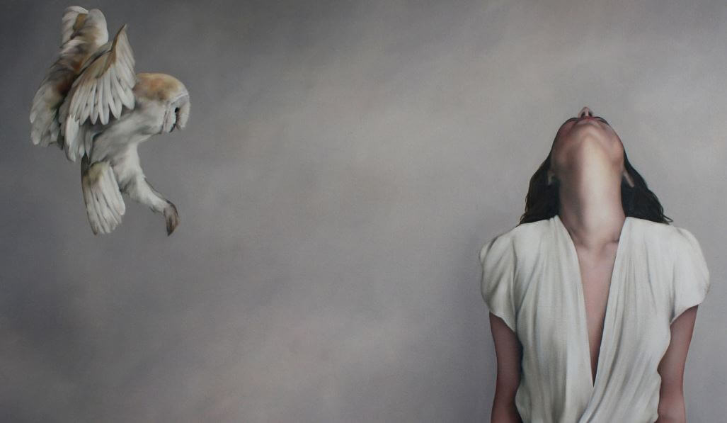 Mujer siendo atacada