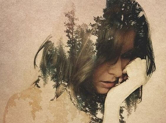 mujer sufriendo deudas emocionales