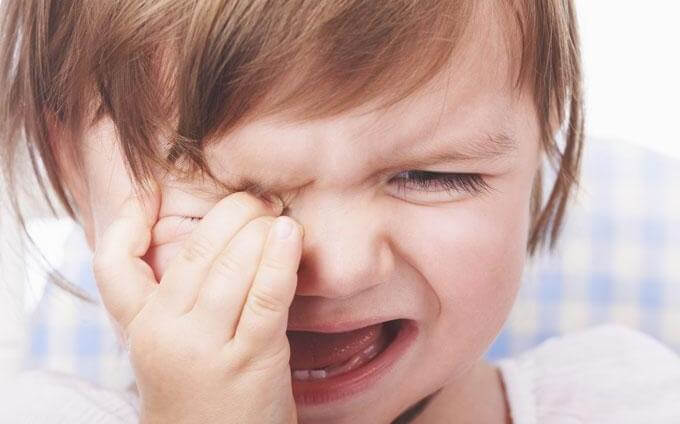 Niña con rabieta