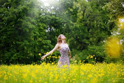 Mujer en el campo